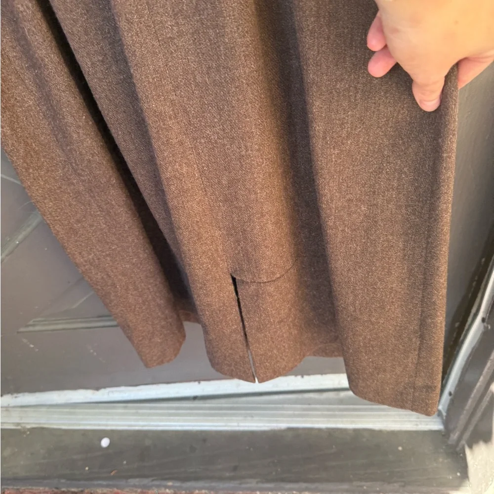 1960s Elegant Brown wool Sleeveless Dress - Picture 11 of 12